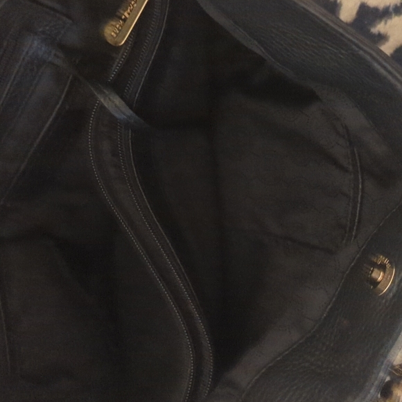 Authentic Michael Kors Purse - Picture 4 of 4